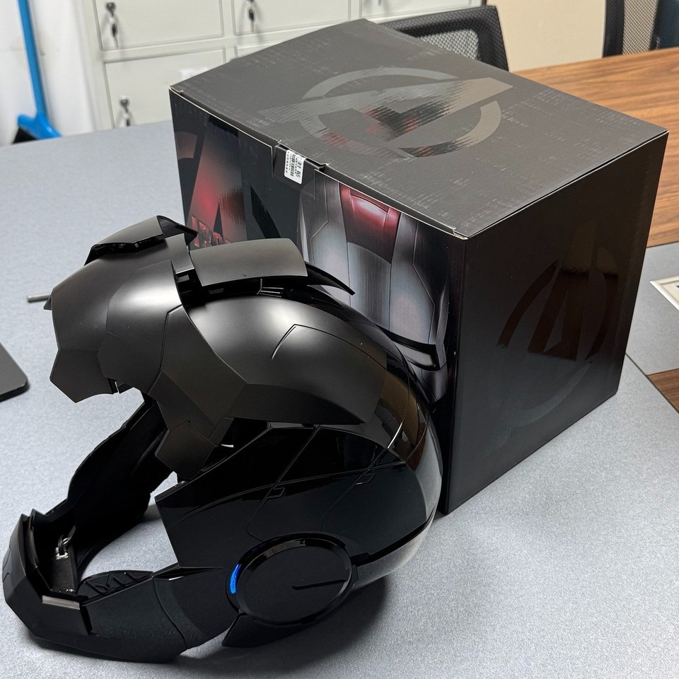 Iron Man Mk5 Black 1:1 Helmet Wearable Voice-control Open&amp;close Cosplay Boxed