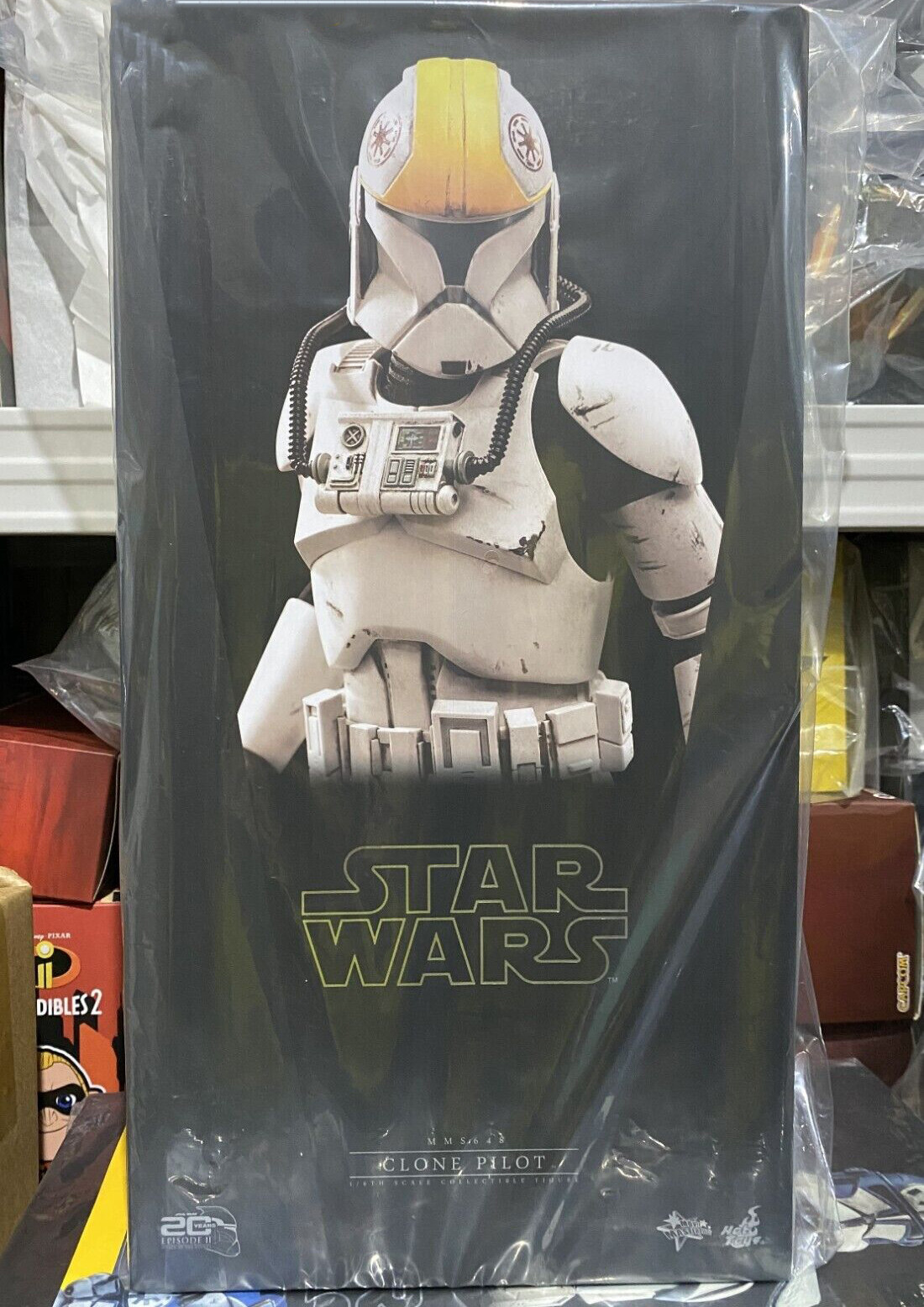 New Hot Toys MMS648 STAR WARS II: ATTACK OF THE CLONES 1/6 CLONE PILOT In Stock
