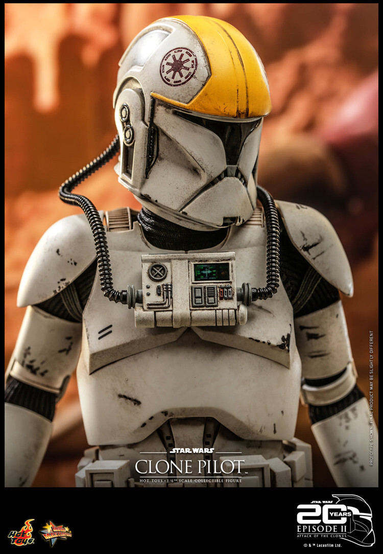 New Hot Toys MMS648 STAR WARS II: ATTACK OF THE CLONES 1/6 CLONE PILOT In Stock