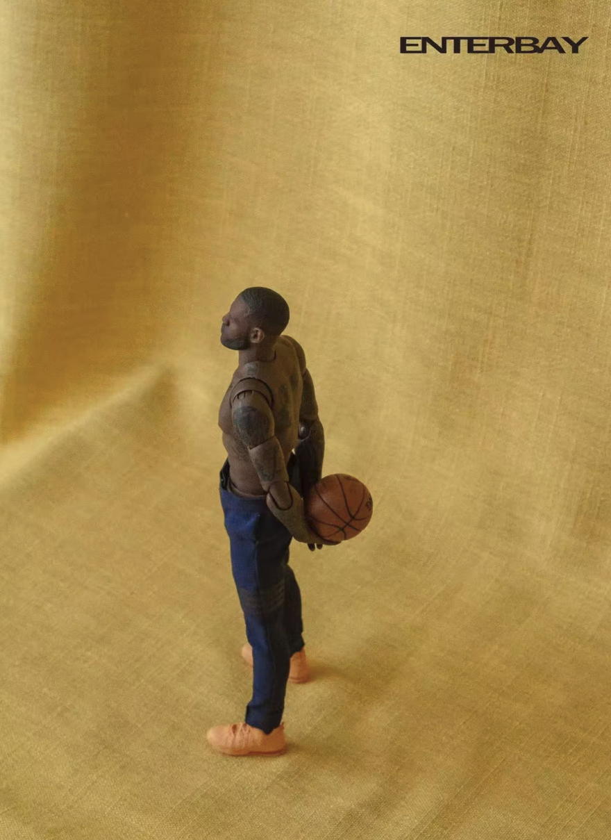 Enterbay 1/9 LeBron James Lakers #23 White Jersey &amp; Kings Jacket Set Figure NEW