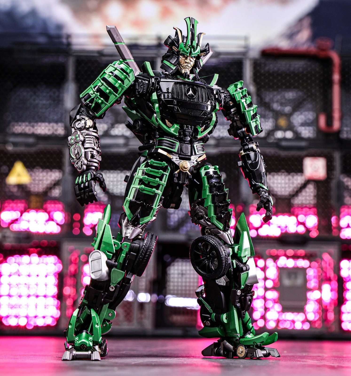 In Stock New MetaGate MG-07G The Last Knight Drift Green Version Transforms Toy