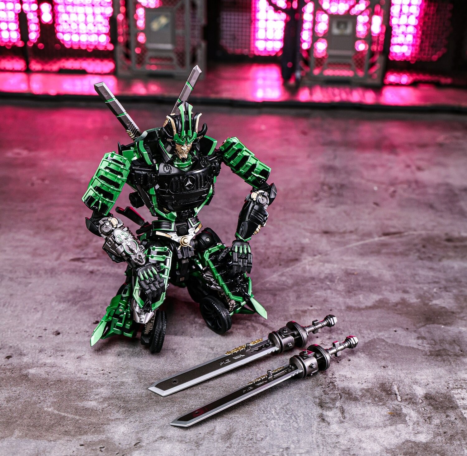 In Stock New MetaGate MG-07G The Last Knight Drift Green Version Transforms Toy