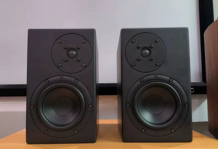 1 pair Musical Paradise MP-S1 MK4 HIFI Bookshelf Two-way Speaker home audio speaker