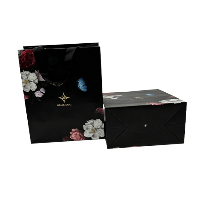 Gift paper bags / Paper shopping bags,MY SHOP,Gift paper bags / Paper shopping bags