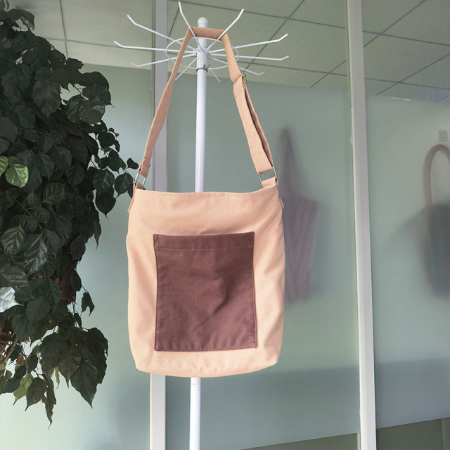 Pink grey colorblock adjustable crossbody canvas tote bag,YI YUAN,Pink grey colorblock adjustable crossbody canvas tote bag