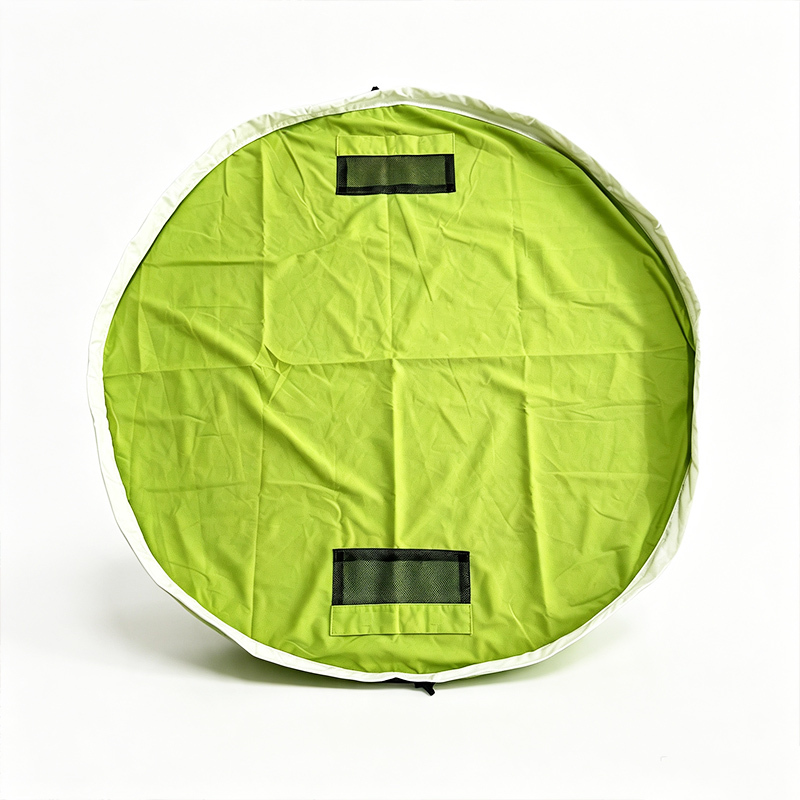 Round foldable portable storage mat with mesh pockets drawstring toy organizer mat for camping travel