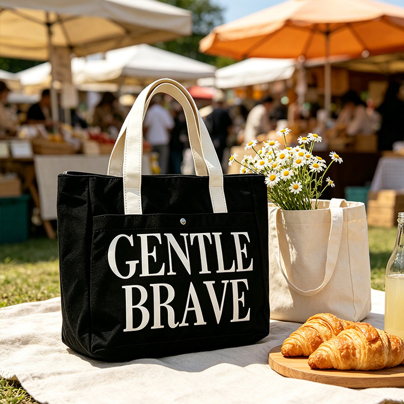Custom‑logo black zipper‑top canvas tote bag