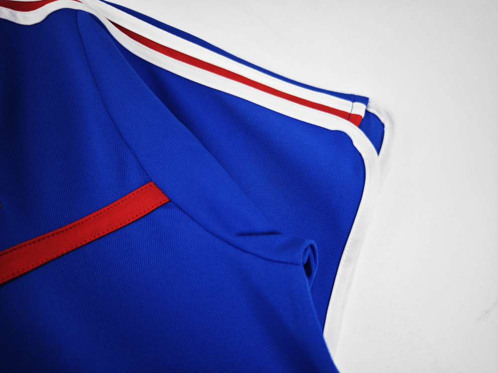 Vintage Euro 2000 France Home Jersey – 8A Grade Premium Retro Edition