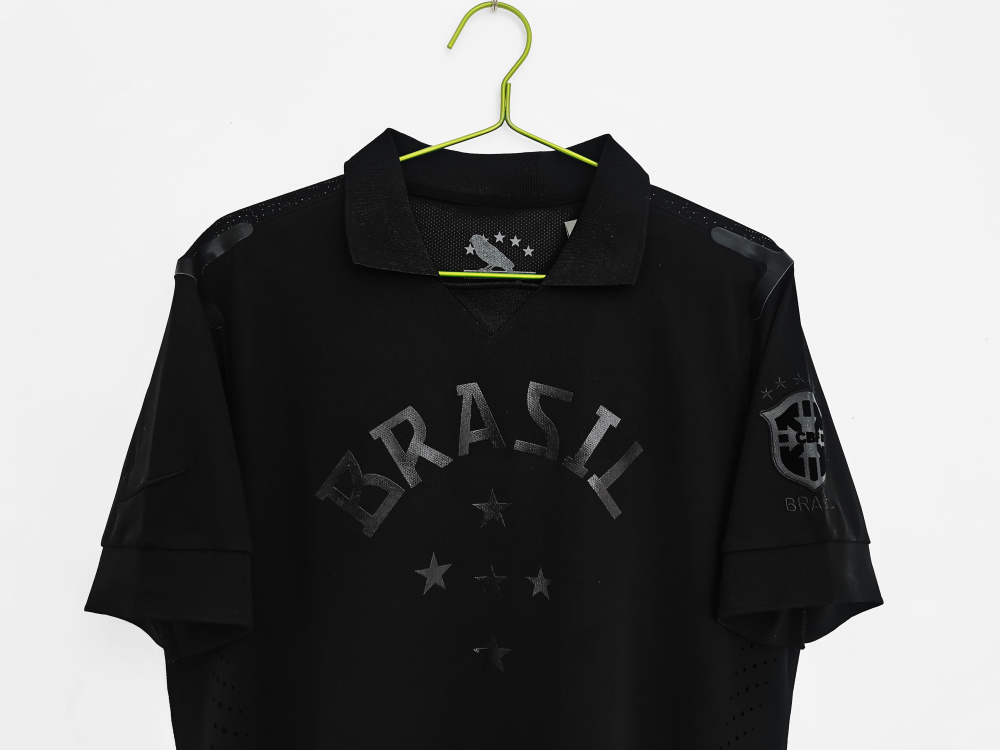 2013/14 Brazil Black Classic Edition Player Version Retro Jersey 8A