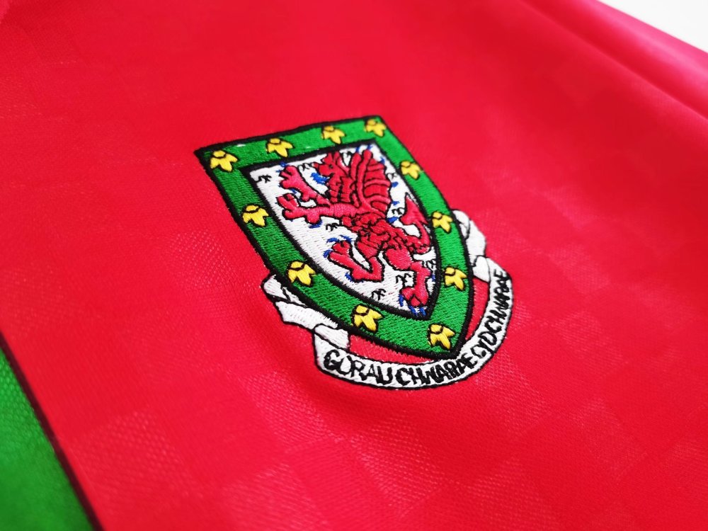 Vintage 1996/98 Wales Home "Lotto Era" Retro Jersey – 8A Grade Premium Edition