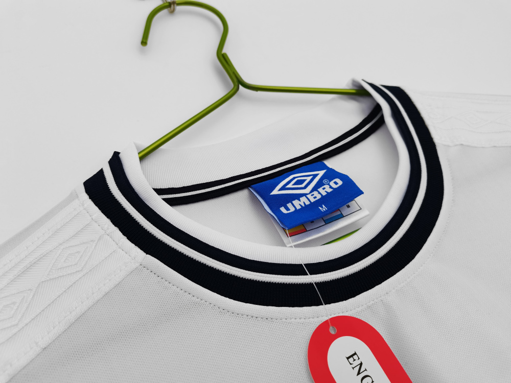 Vintage Euro 2000 England Home "Three Lions" Retro Jersey – 8A Grade Premium Edition