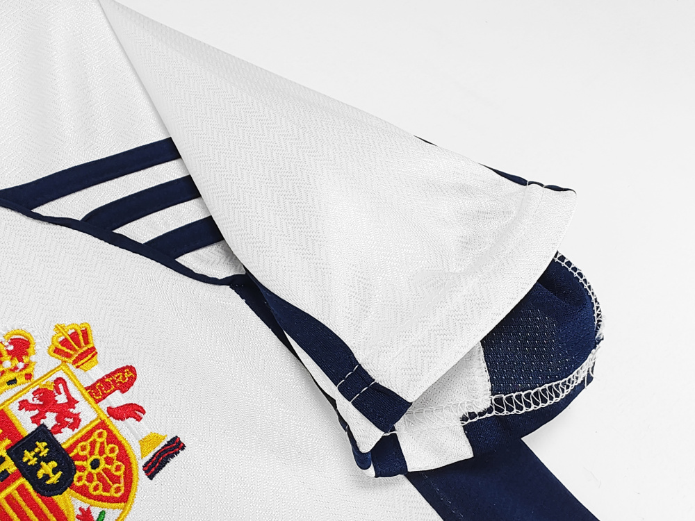 Vintage World Cup 1998 Spain Away White Retro Jersey – 8A Grade Premium Edition