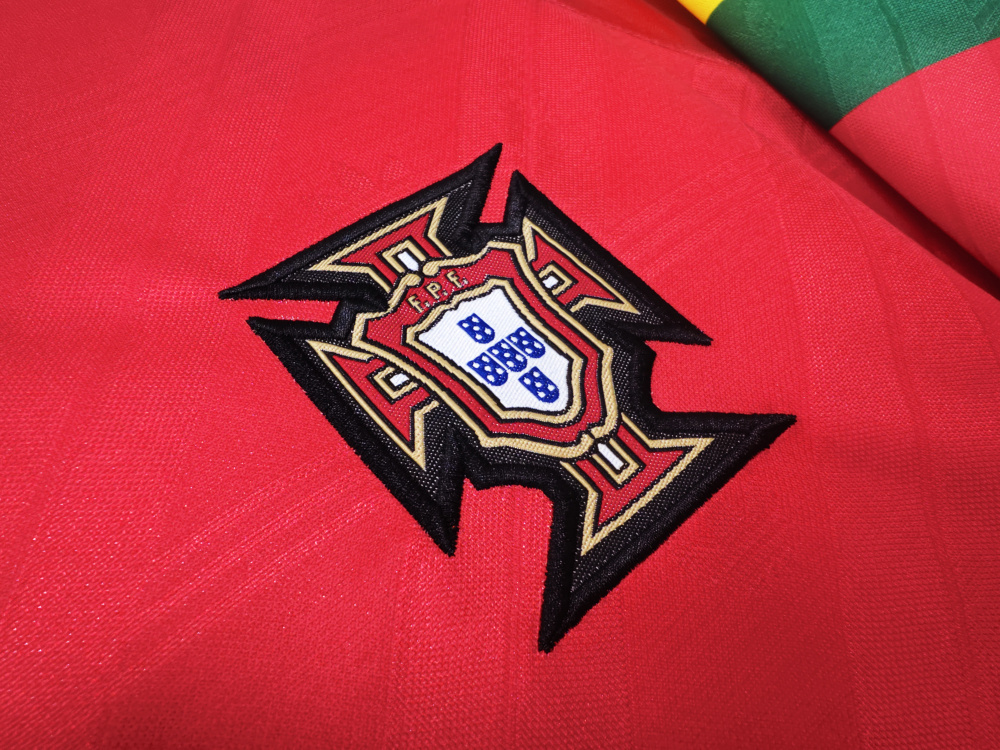 Vintage 1992/94 Portugal Home Retro Jersey – 8A Grade Premium Edition