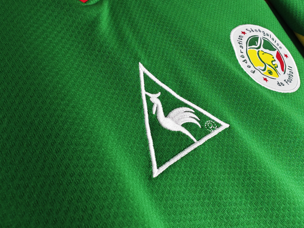 Vintage World Cup 2002 Senegal "Lions of Teranga" Away Retro Jersey – 5A Grade Premium Edition