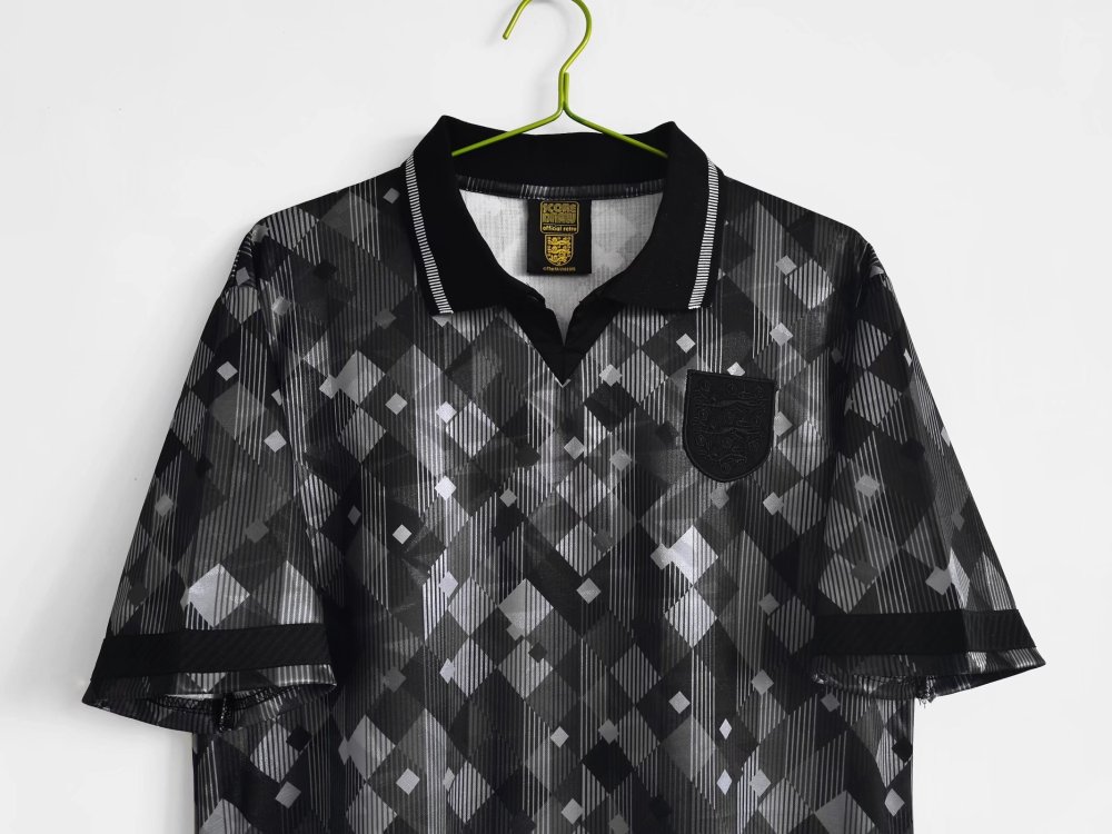 Vintage 1990 England "Blackout" Retro Jersey – No Brand Logo Edition – 5A Grade