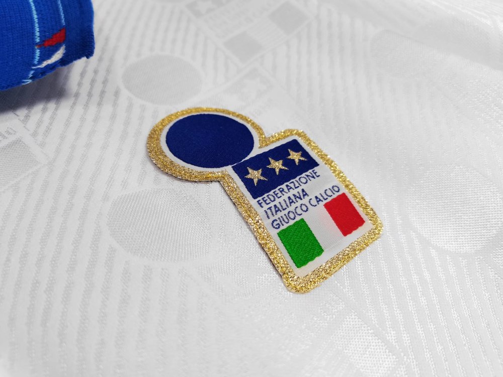 Vintage World Cup 1994 Italy Away "Azzurri" Retro Jersey – 5A Grade Edition