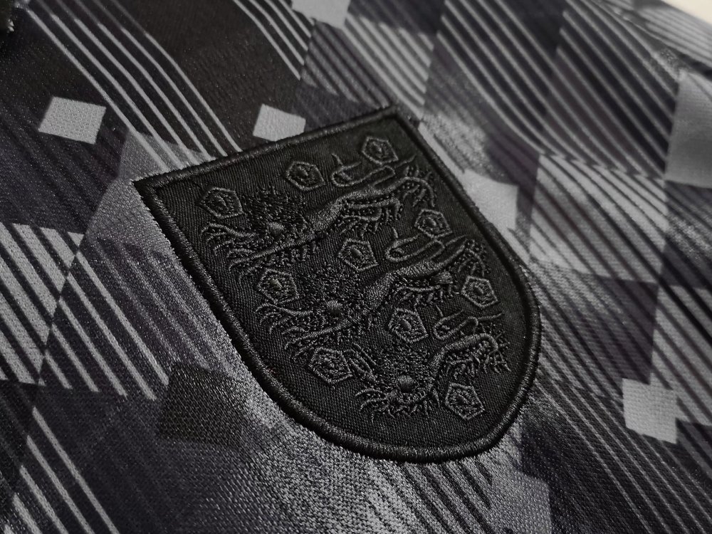 Vintage 1990 England "Blackout" Retro Jersey – No Brand Logo Edition – 5A Grade