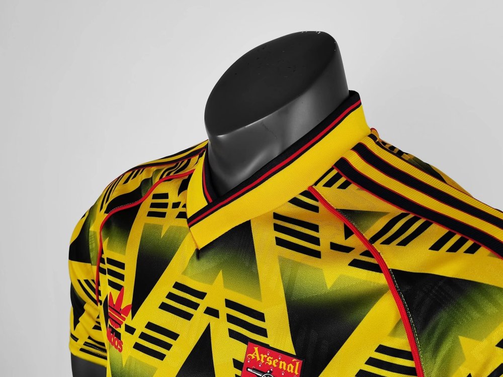 Vintage 1991/93 Arsenal Away "Bruised Banana" Retro Jersey – 8A Grade Edition