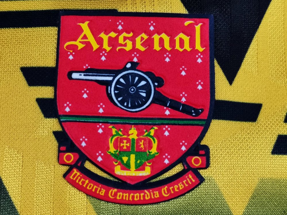 Vintage 1991/93 Arsenal Away "Bruised Banana" Retro Jersey – 8A Grade Edition