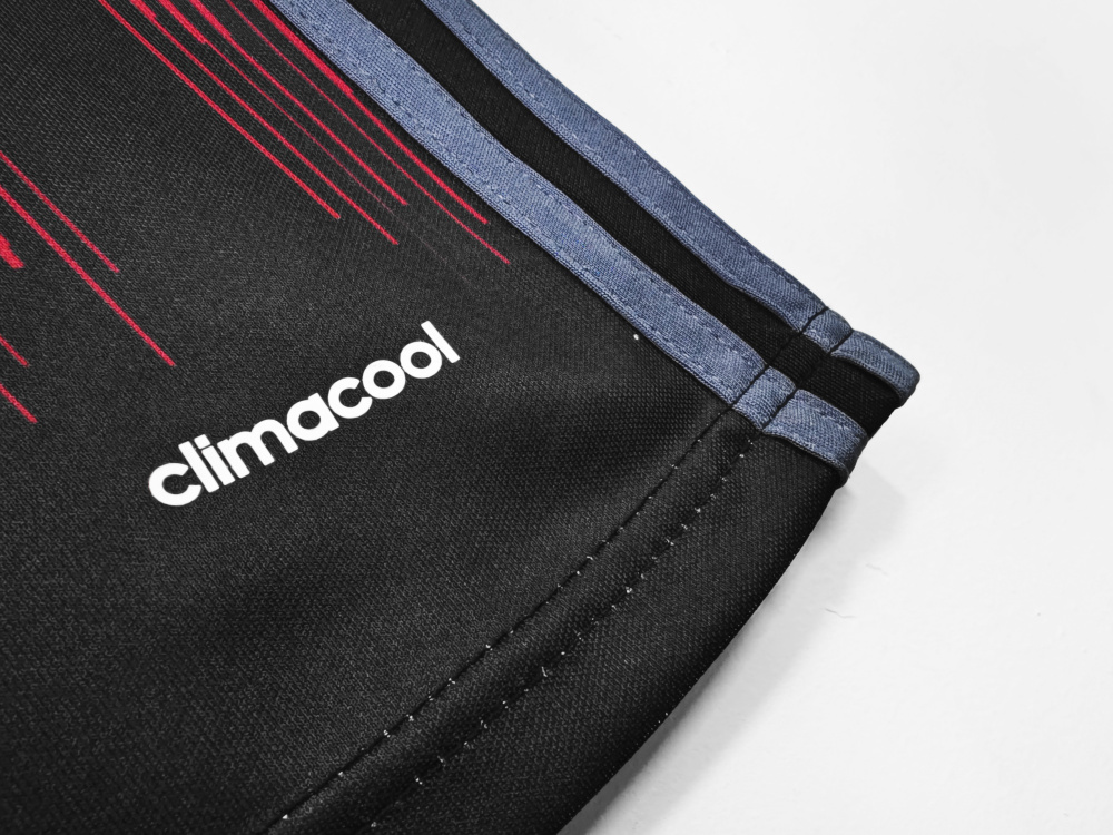 Vintage 2016/17 AC Milan Home "Rossoneri" Classic Stripes Jersey – 8A Grade Edition