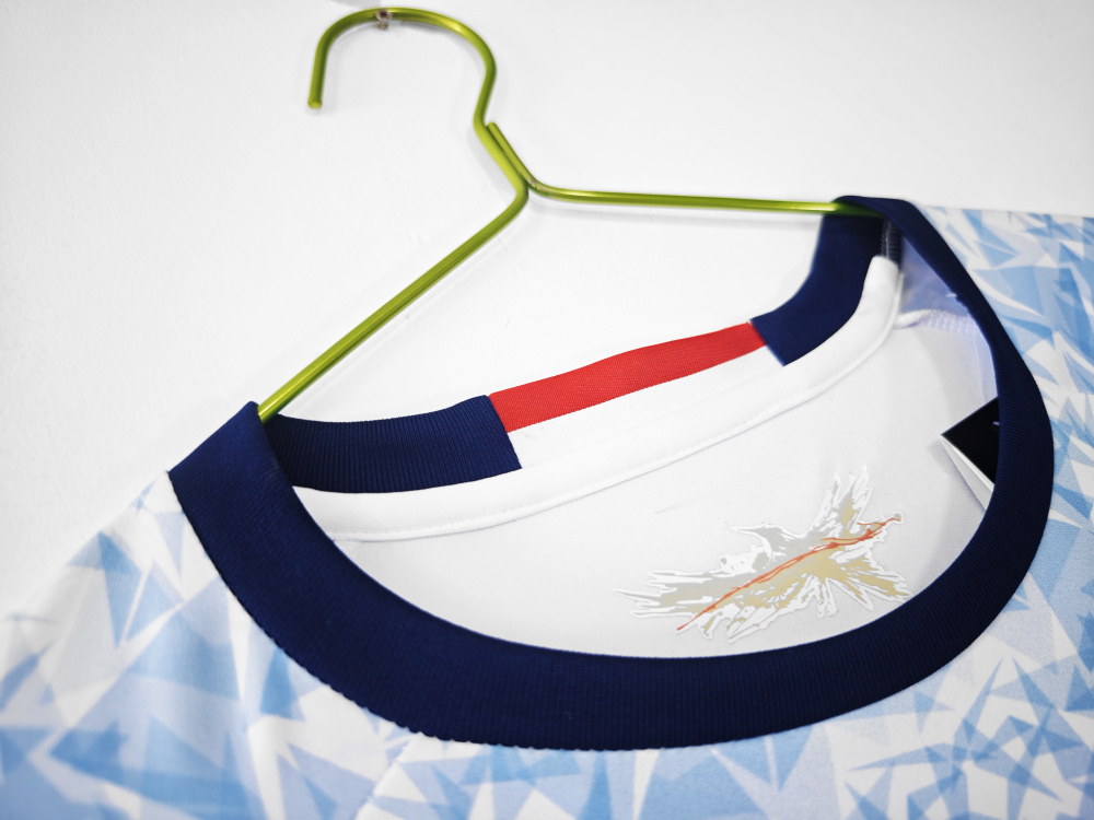 Vintage 2016/17 Japan National Team Away "Diamond/Ice Graphic" Jersey – 5A Grade Edition