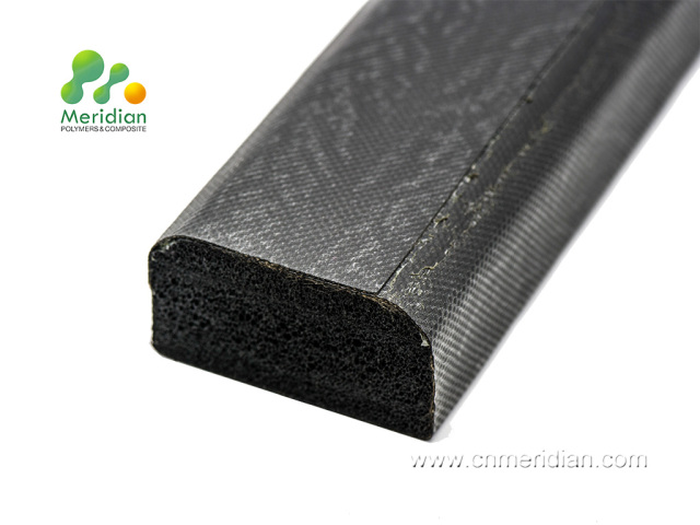 Composite sponge packing