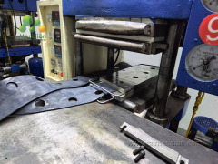 Large-Diameter Rubber Gaskets – Segmented Step-Vulcanization