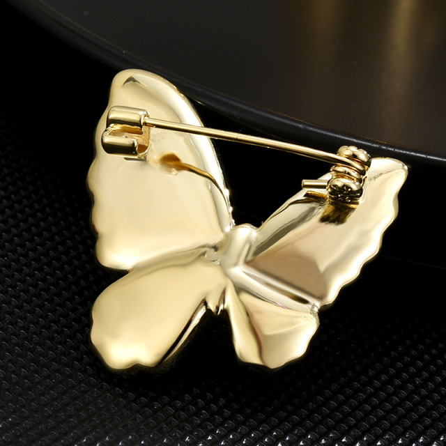 Elegant Shell Butterfly Brooch Exquisite Suit Rhinestone Brooches Accessories Suit Brooch Pins Ornaments 2022 New Jewelries