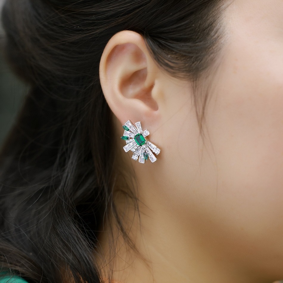 Luxury S925 Silver New Style Geometric Half-fan-shaped Vintage Stud earrings Cultivated Lab Grown Emerald High-end Elegant Stud Earrings