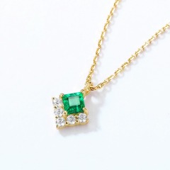 Wholesale 14K Gold Plated Exquisite Retro Luxury Pendant Necklace Female Lab Grown Emerald Square Set Zirconium Diamond Made Sterling Silver Chains