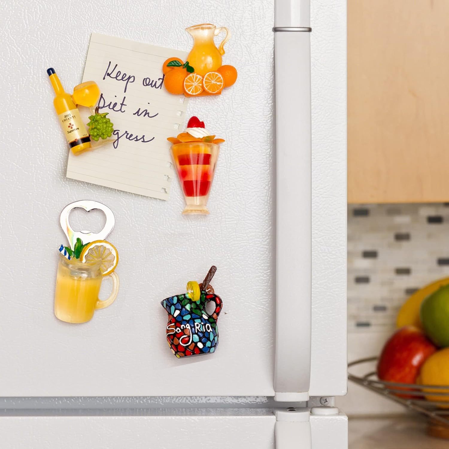 Großhandel ab Werk Yiwu: 3D-Kühlschrankmagnete aus Kunstharz | Gemischte Saft- und Getränkekollektion | Realistischer Flaschenöffner für Küche und Büro,Großhandel ab Werk Yiwu: 3D-Kühlschrankmagnete aus Kunstharz | Gemischte Saft- und Getränkekollektion | Realistischer Flaschenöffner für Küche und Büro,CuteMag – individuell gestaltete Kühlschrankmagnete im Großhandel