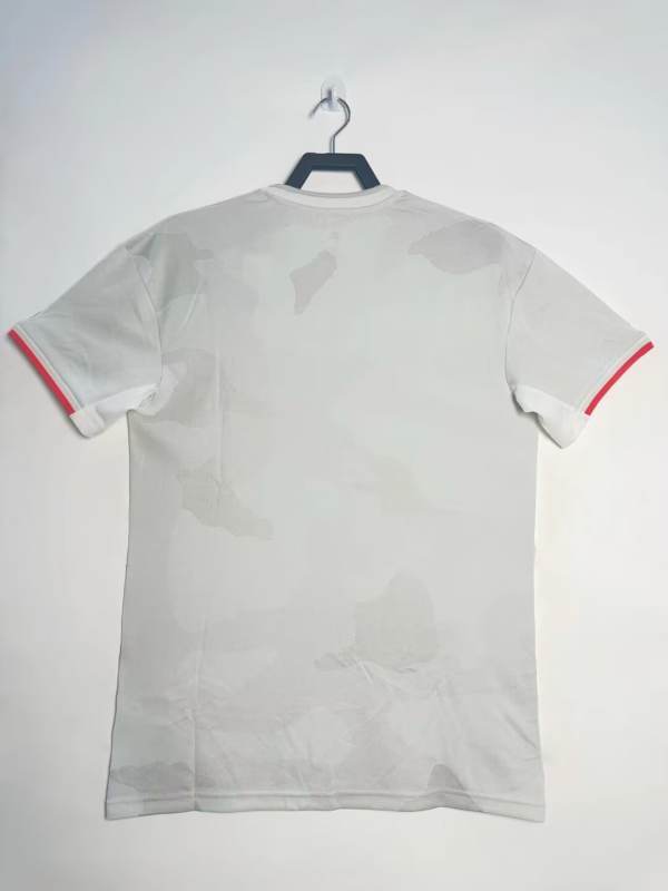 Retro Juventus away 2019/20