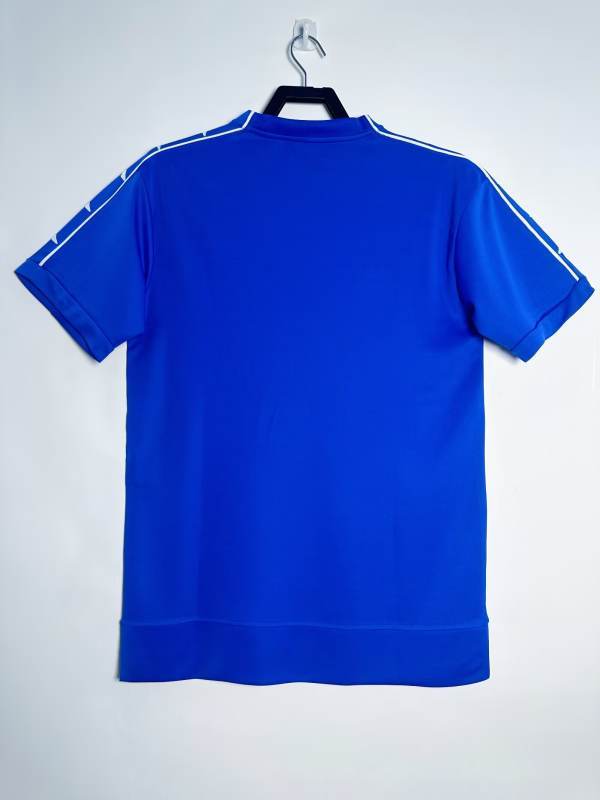 Retro Juventus away 1999/00