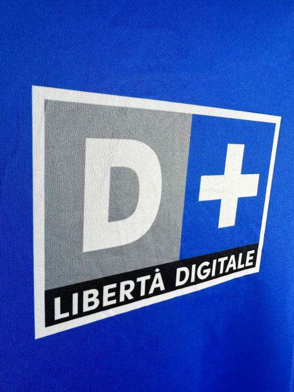 Retro Juventus away 1999/00