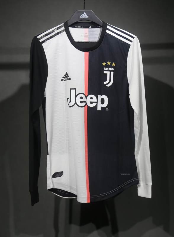Retro Juventus Home Long Sleeve Player Edition 2019/20