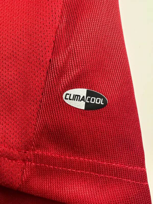 Retro Bayern home 2005/06