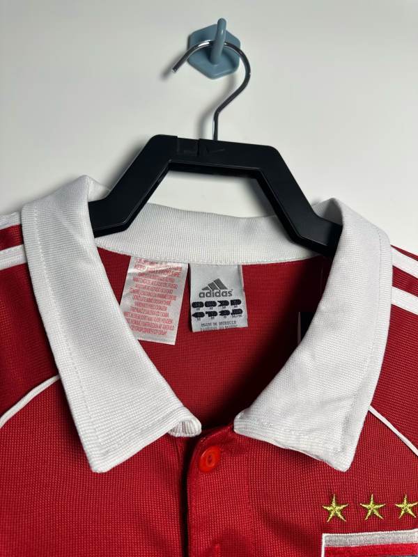 Retro Bayern home 2005/06