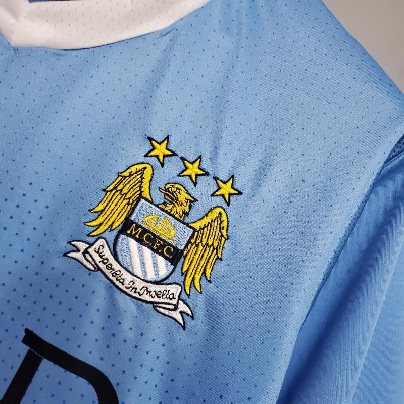 Retro Manchester City home 2011/2012
