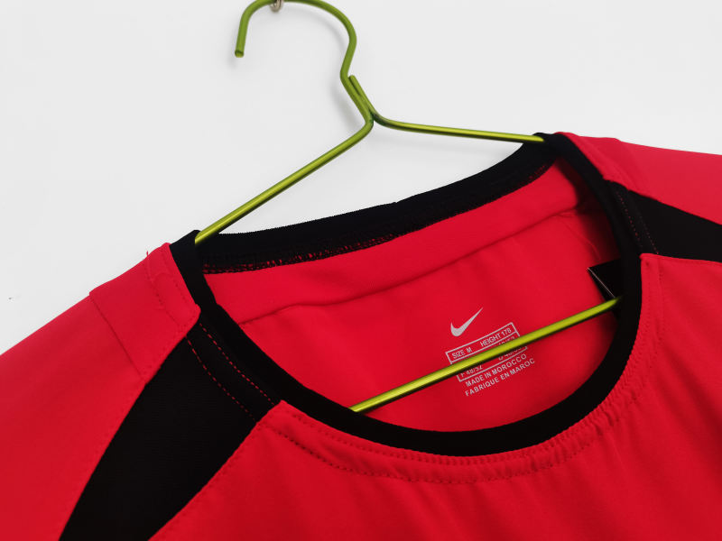 Retro Manchester United Home 2002/04