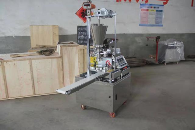 Automatic Small Momo Bun Making Machine Steamed Vegetable Stuffed Bun Moulding Machine