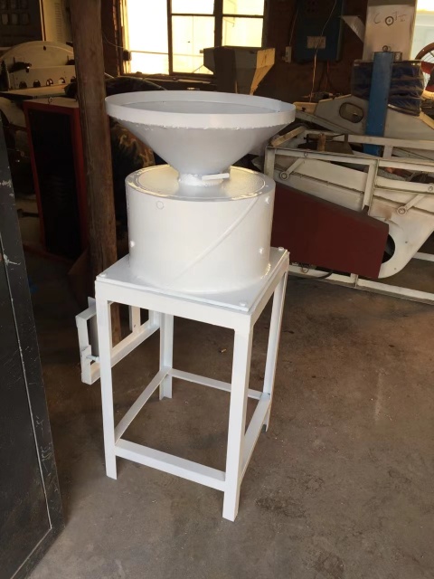 Moringa Seed Sheller Shelling Shell Removing Machine For Sale