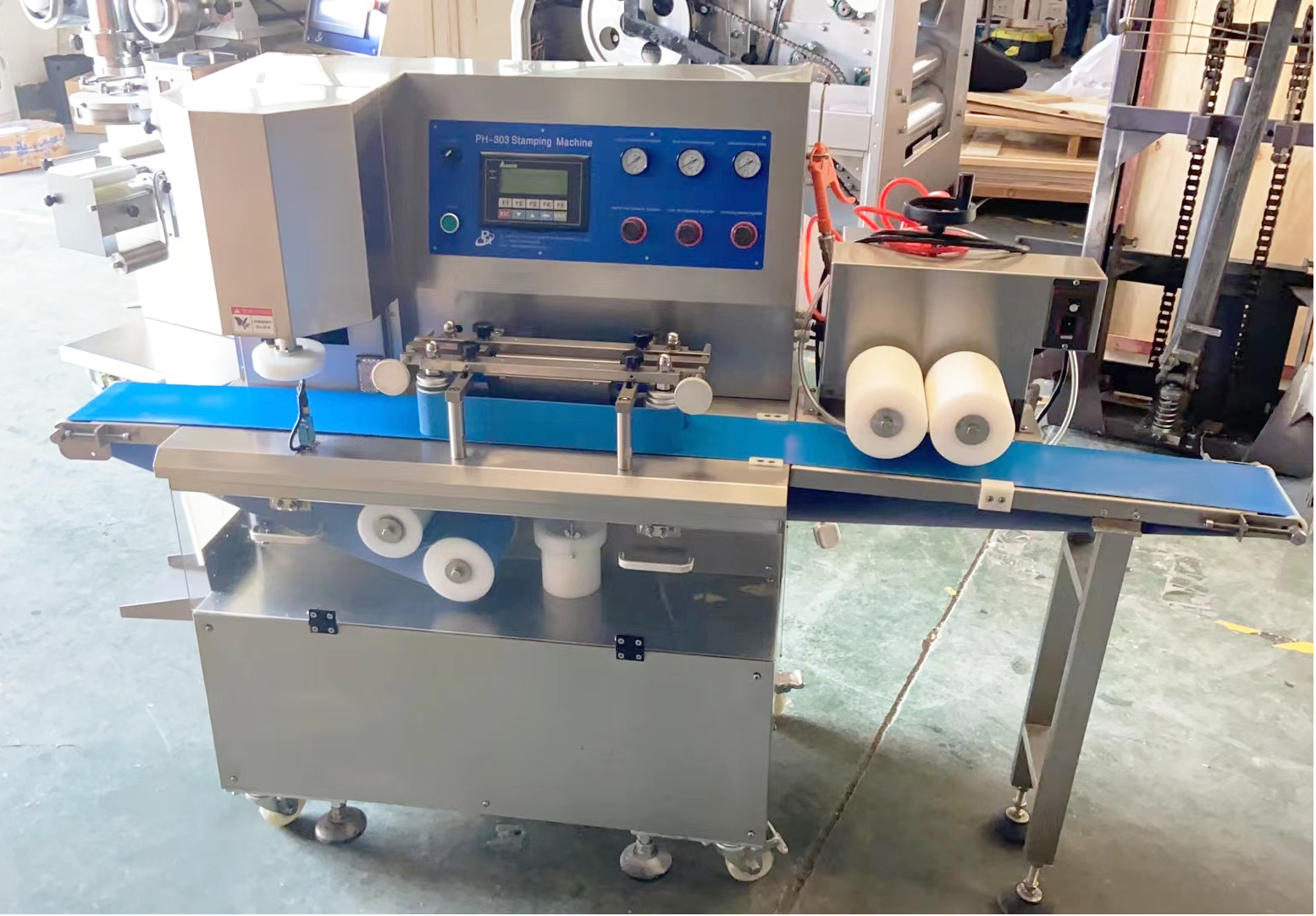 Pineapple Cake Machine Jam filled Cookie Encrusting Machine Moon Cake Maamoul Making Stamping Machine Price