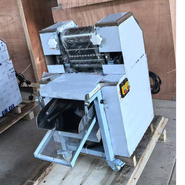 Industrial Chinchin Cutter Electric Chinchin Chin Chin Dough Cutting Cutter Machine