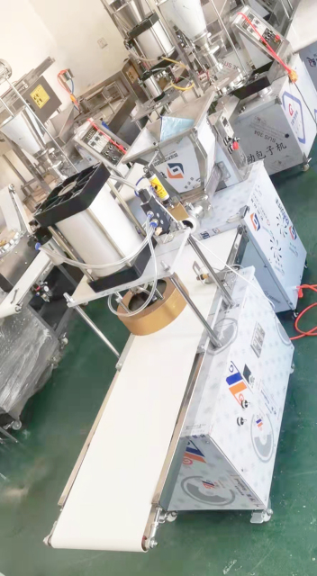 Commercial Pizza Dough Base Sheeter Forming Pressing Press Machine Automatic