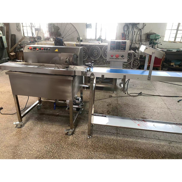 Chocolate Belt Coating Machine Biscuit Cookie Chocolate Coating Machine Price