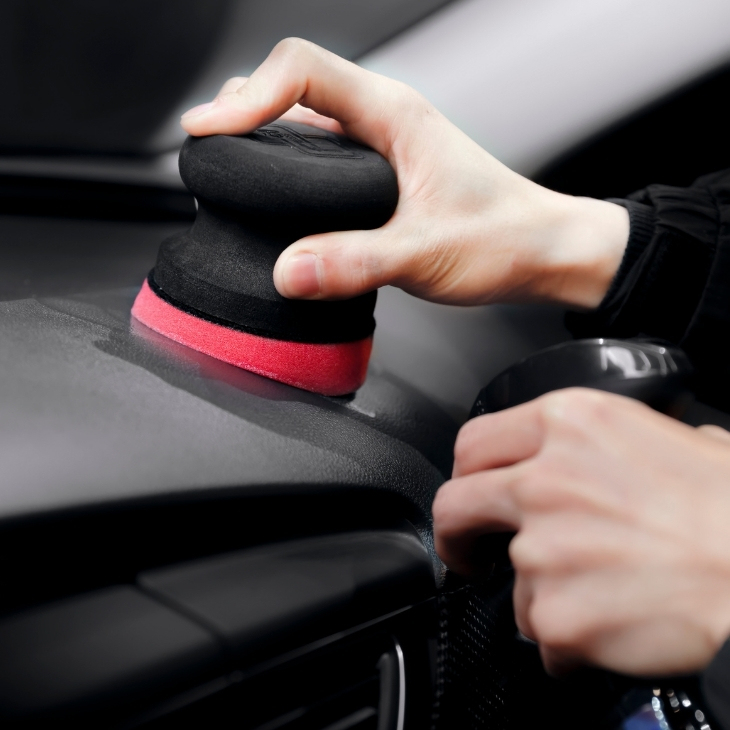 Hand Grip Wax Applicator