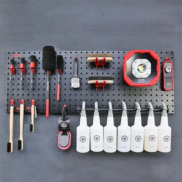 Tool organizer pegboard