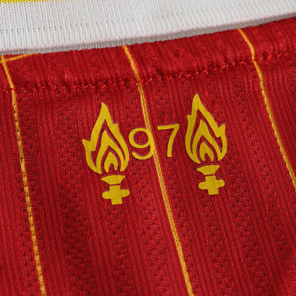 2425 season Liverpool home Long sleeved Player version