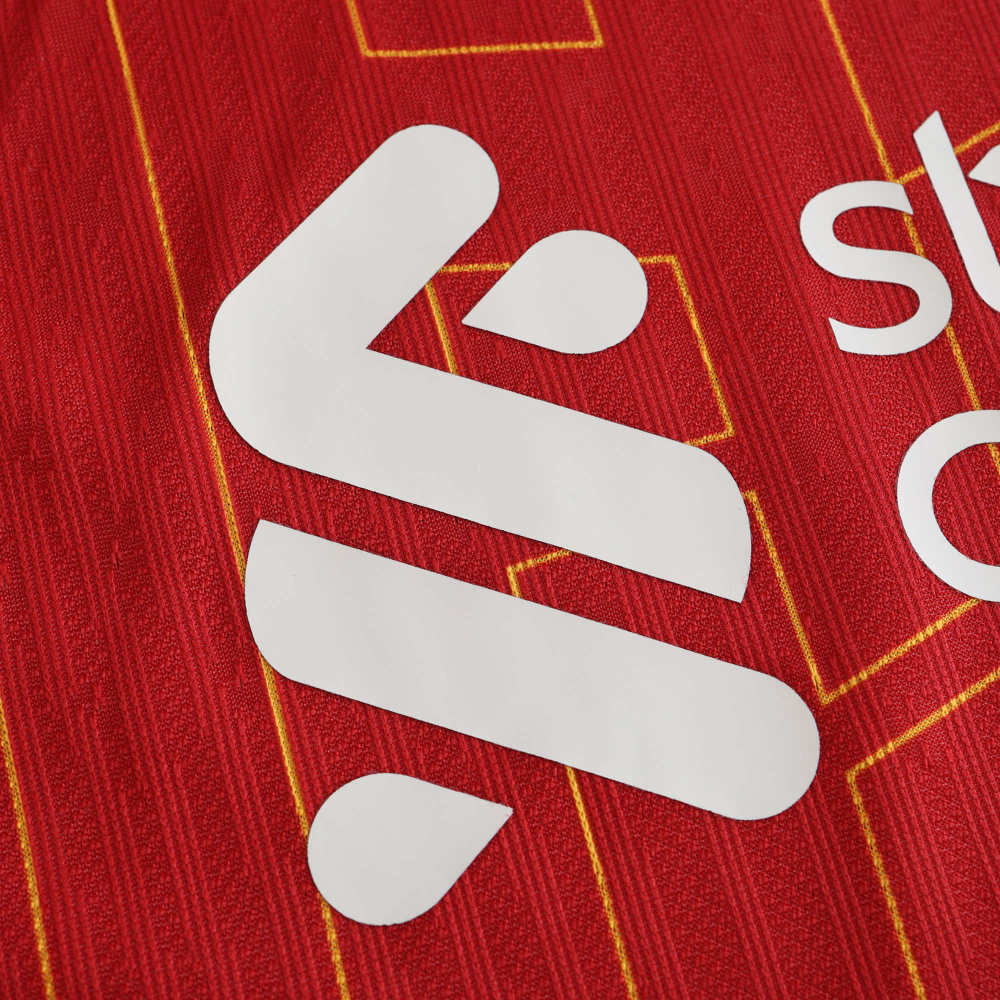 2425 season Liverpool home Long sleeved Player version