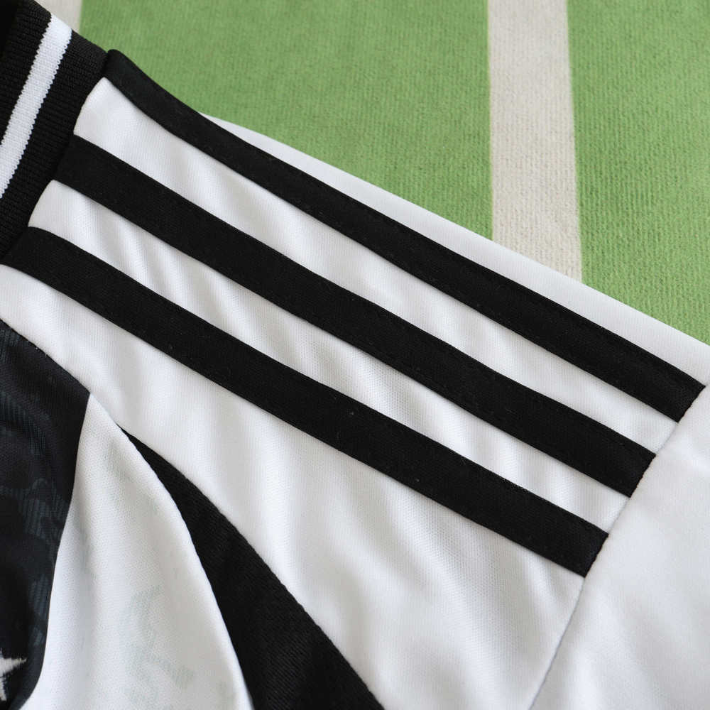 2425 season Juventus home Kids kit